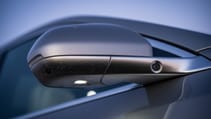 Li L9 middle wing mirror