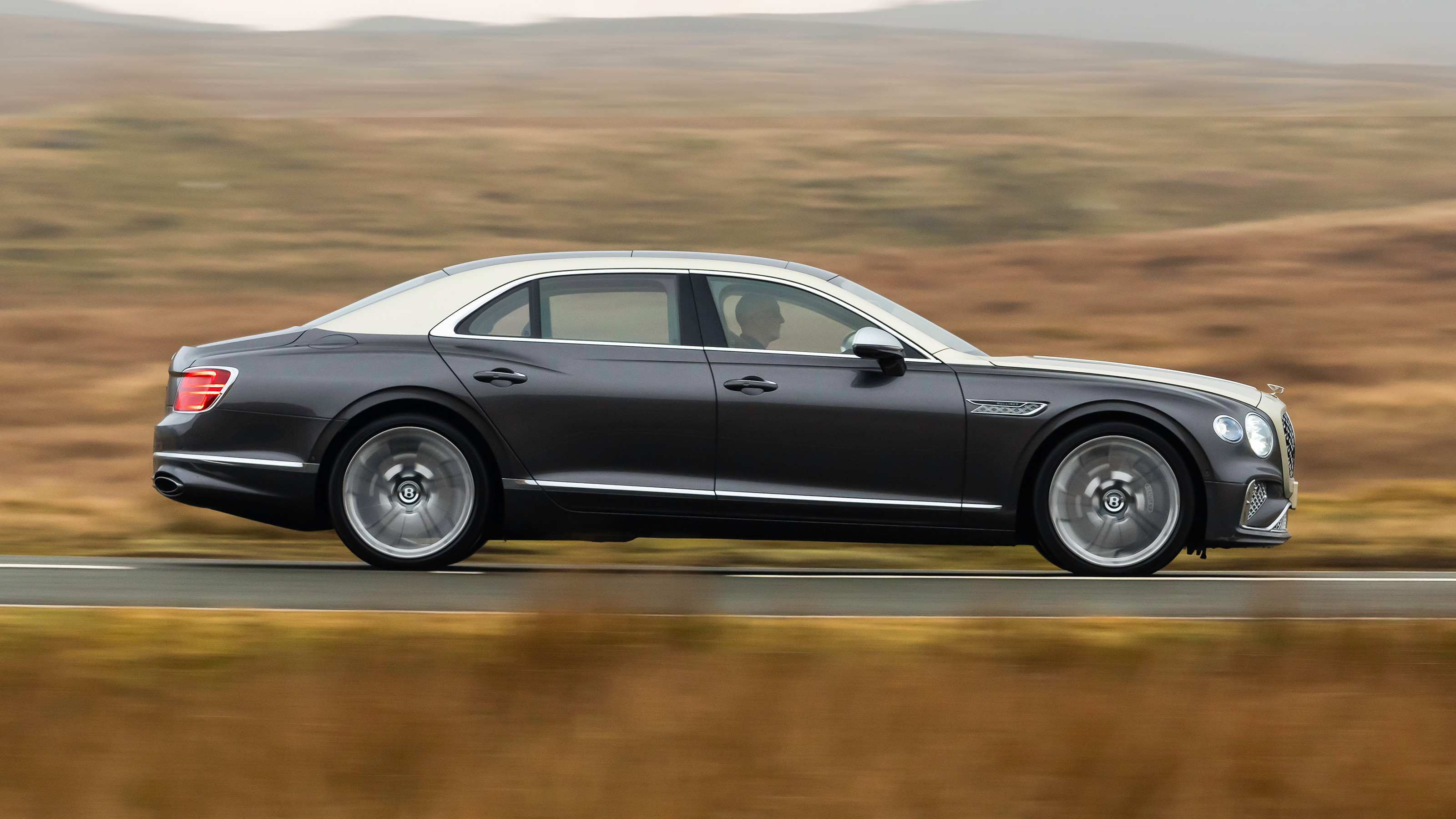 Bentley Flying Spur profile