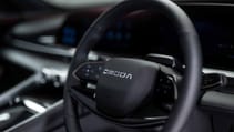 Omoda 9