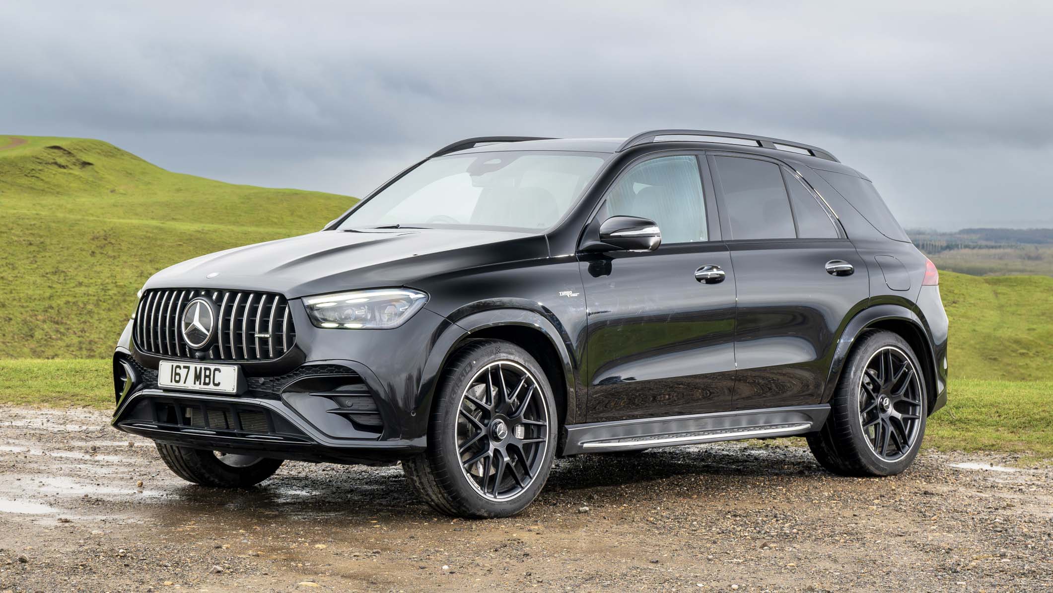 Mercedes-Benz GLE exterior front three quarter static