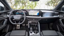 Audi Q5 interior front dashboard