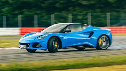 Lotus Emira 