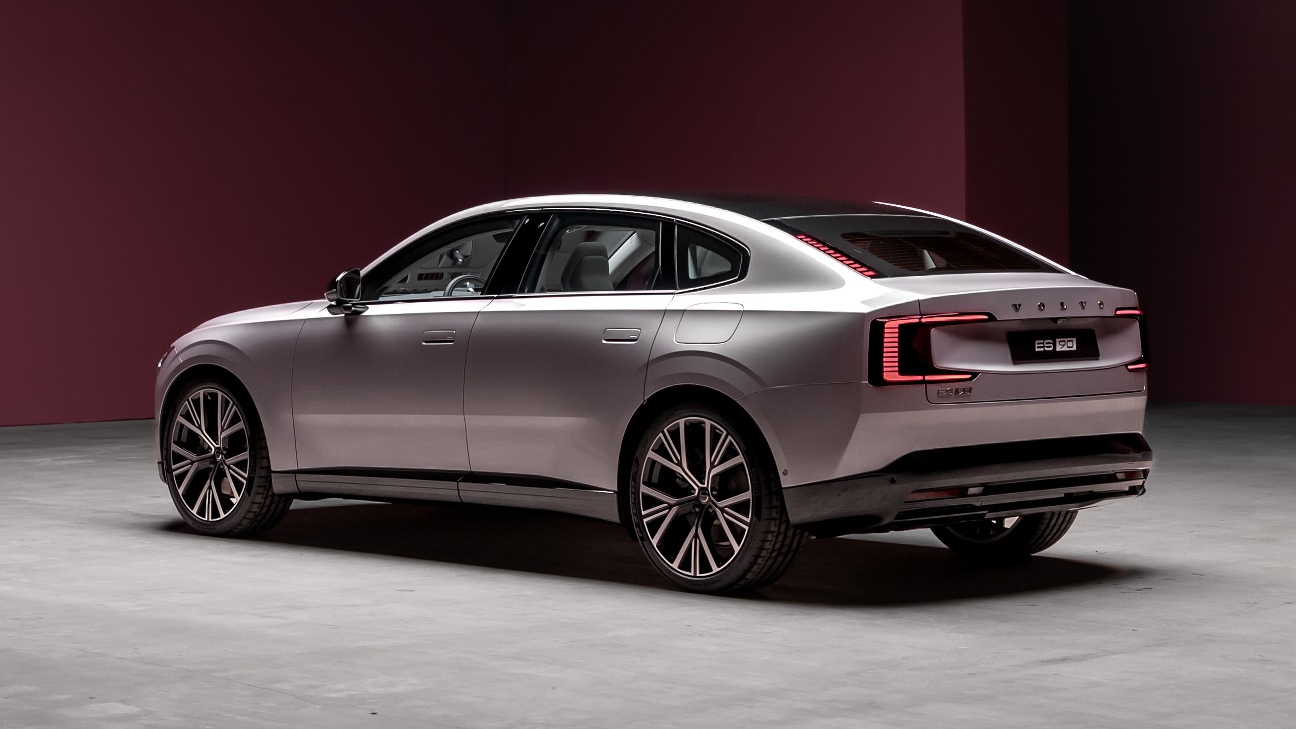 Volvo ES90 revealed 2025