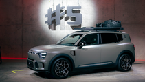 Exterior shot of Smart #5 Summit Edition trim SUV, side