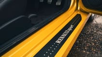 Renault Clio V6
