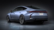 Lexus ES revealed 2025