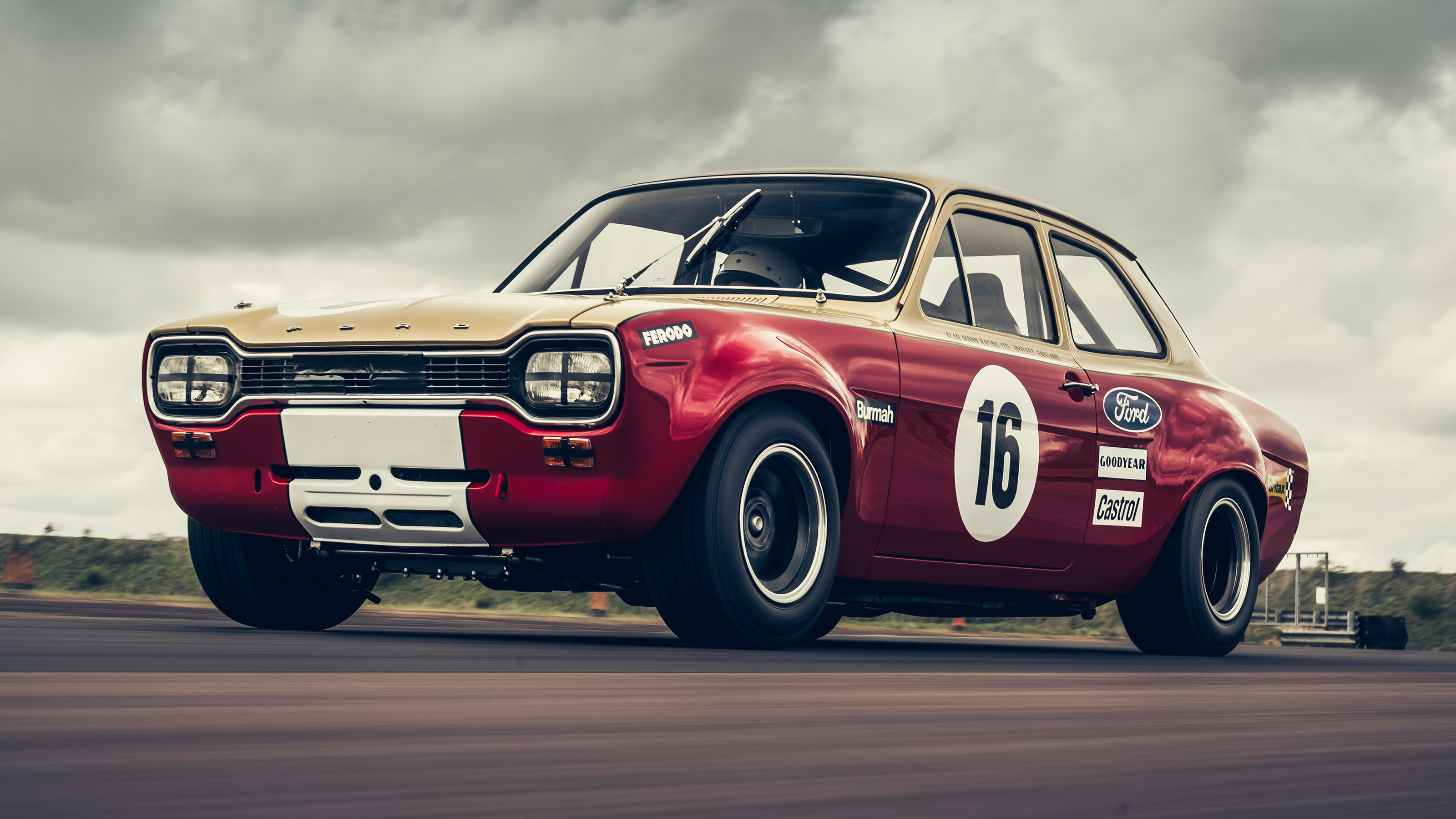 Ford Escort Alan Mann 68 Edition front