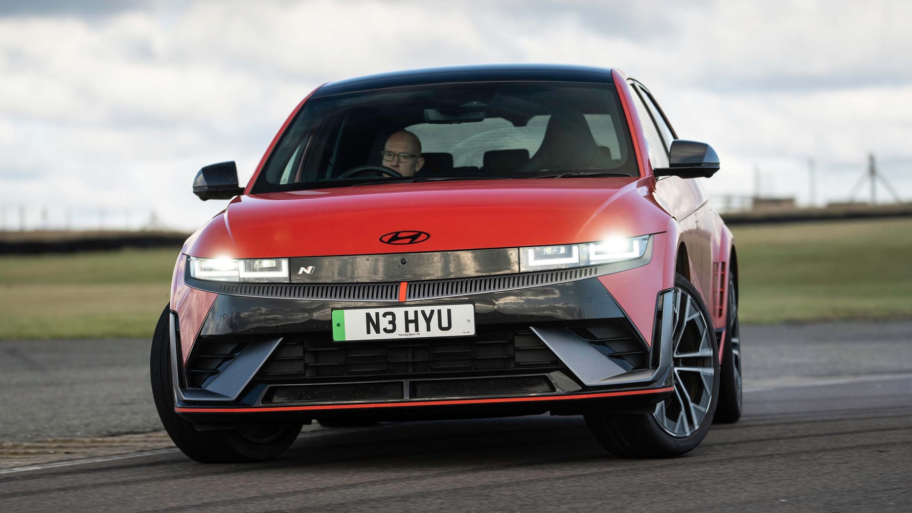 Hyundai Ioniq 5 N Driving, Engines & Performance | Top Gear