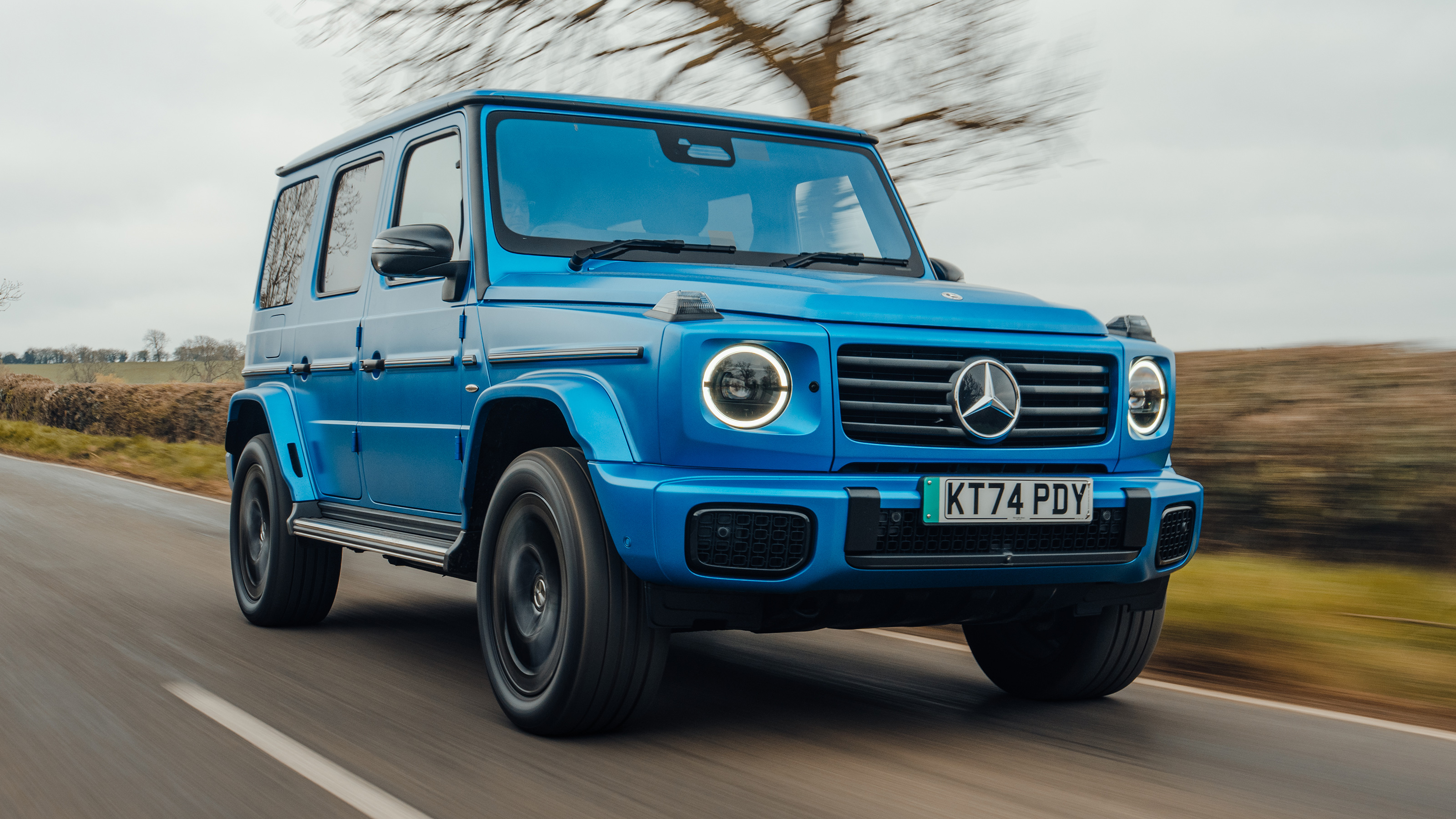 Mercedes-Benz G580 front