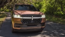 Lincoln Navigator front