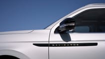 Lincoln Navigator mirror
