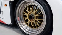 Porsche 962