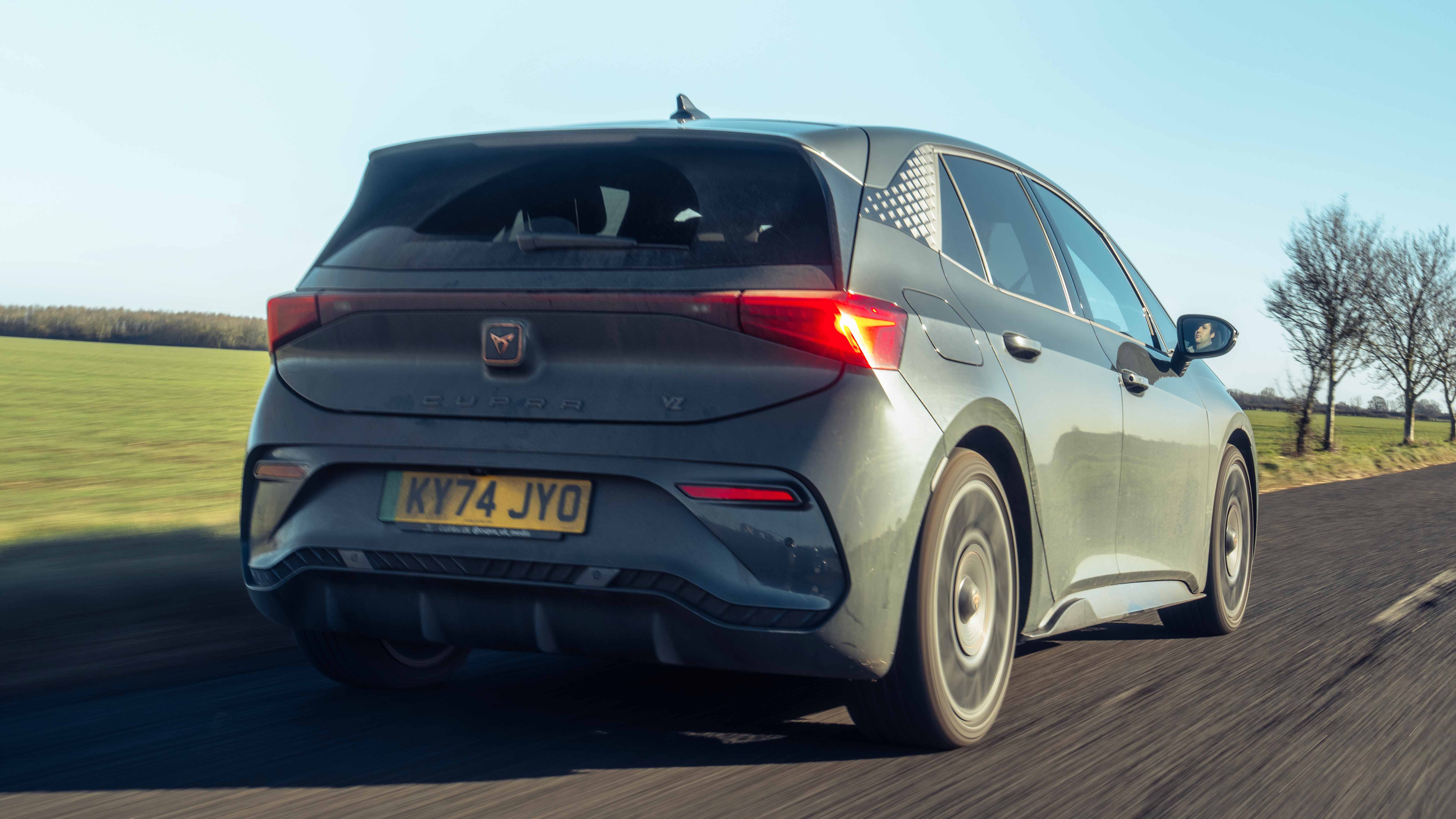 Cupra Born VZ