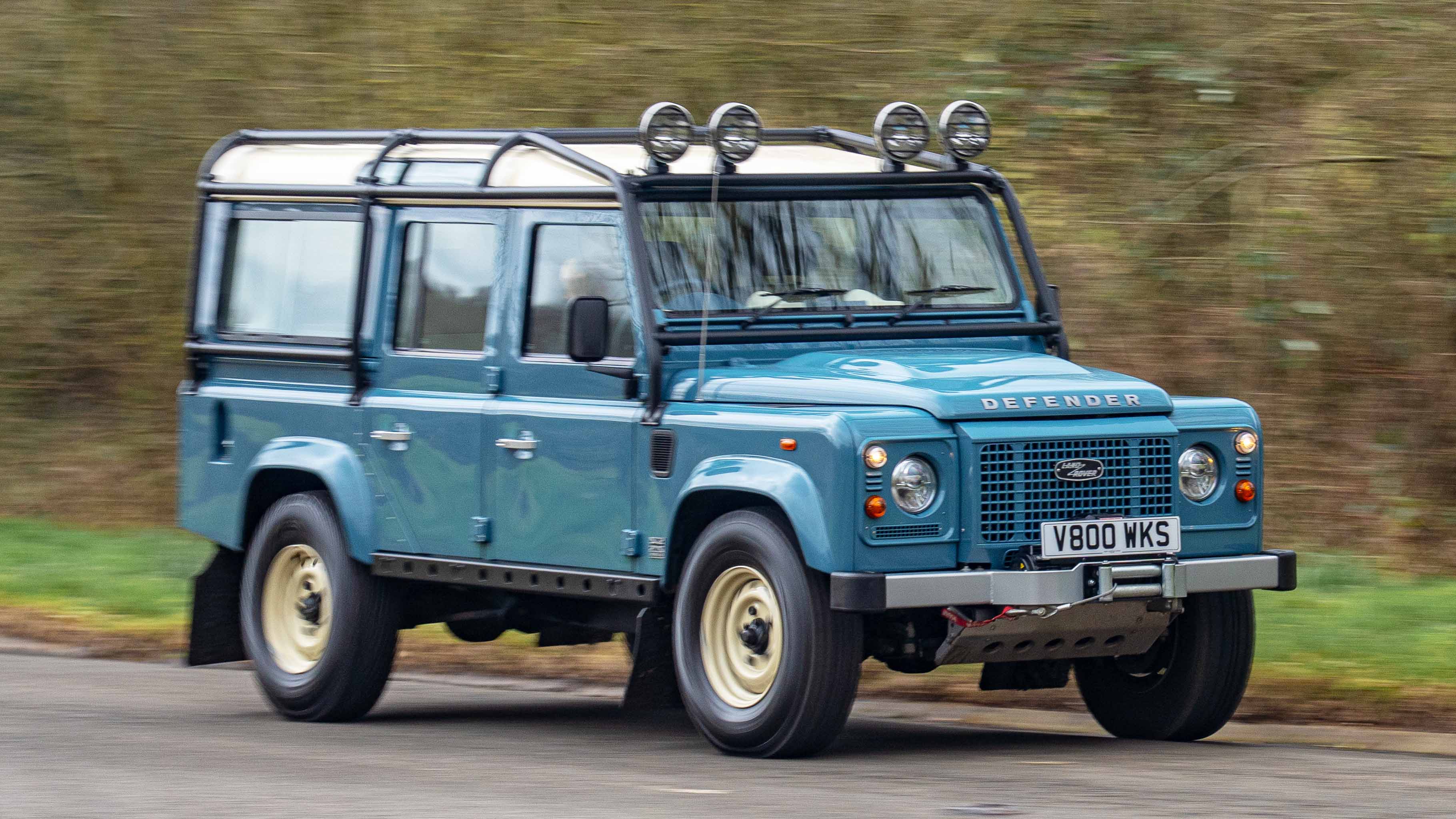 Land Rover Classic Defender V8 by Works Bespoke