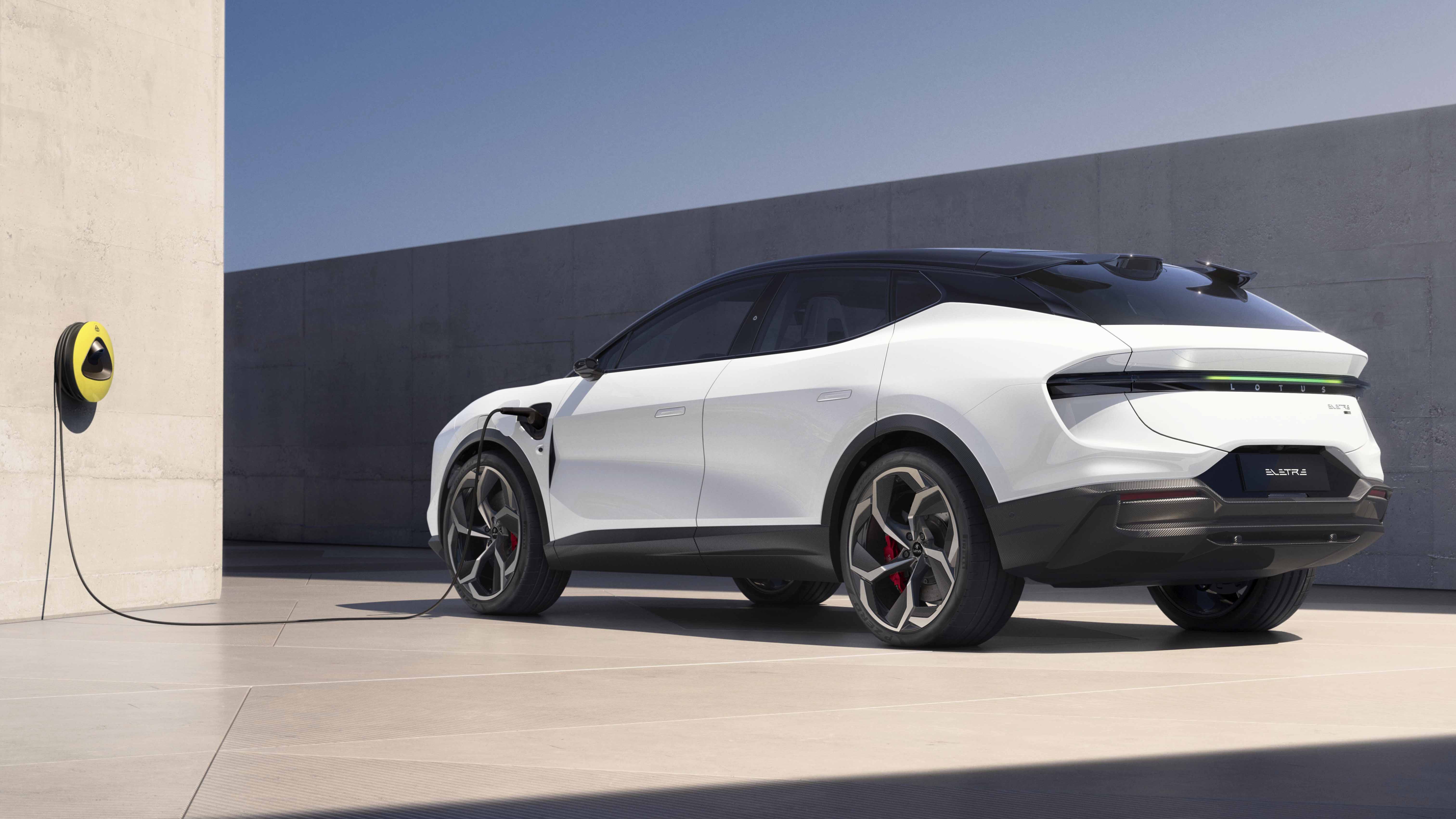 Lotus Eletre