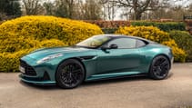 Aston Martin DB12