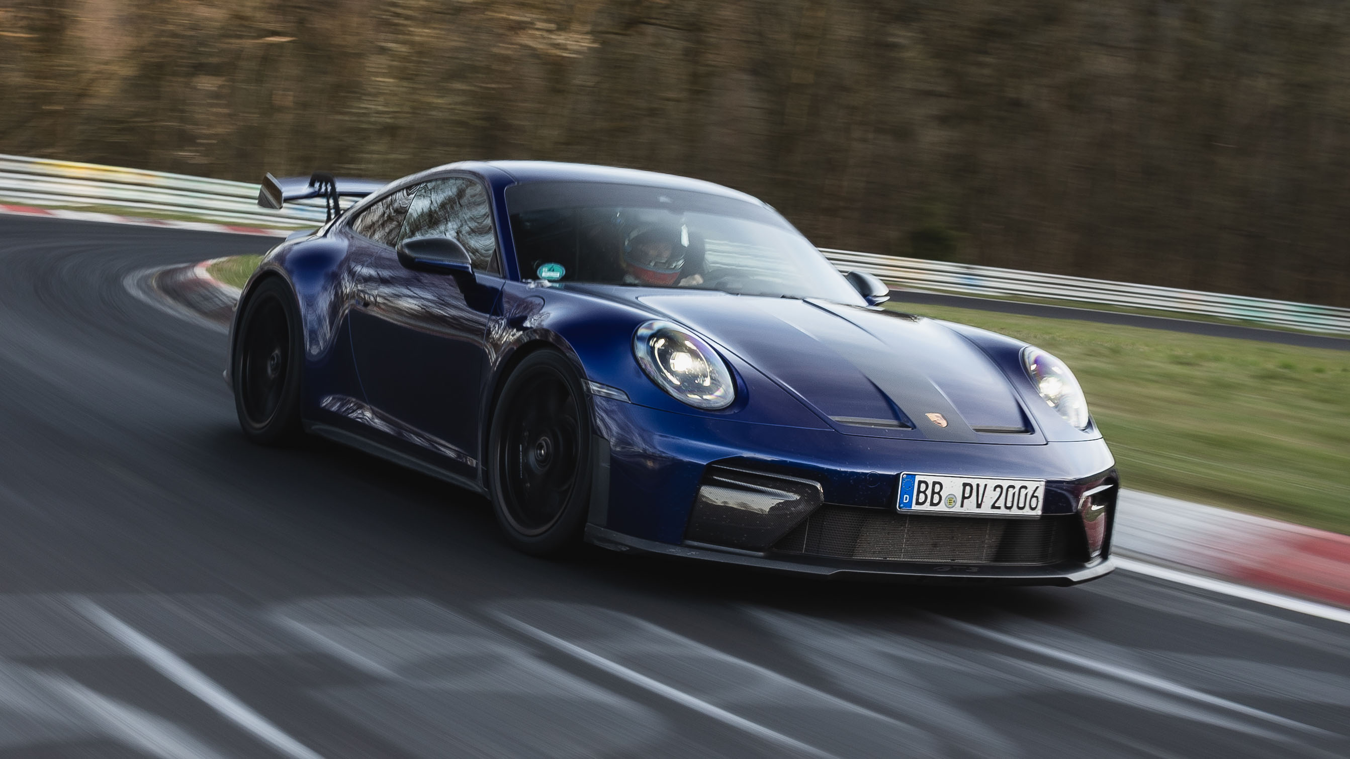 Porsche 911 GT3 992.2 Nurburgring record manual gearbox 2025