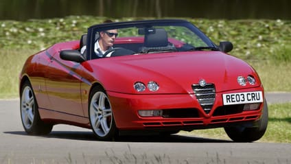 Alfa Romeo Spider (916)