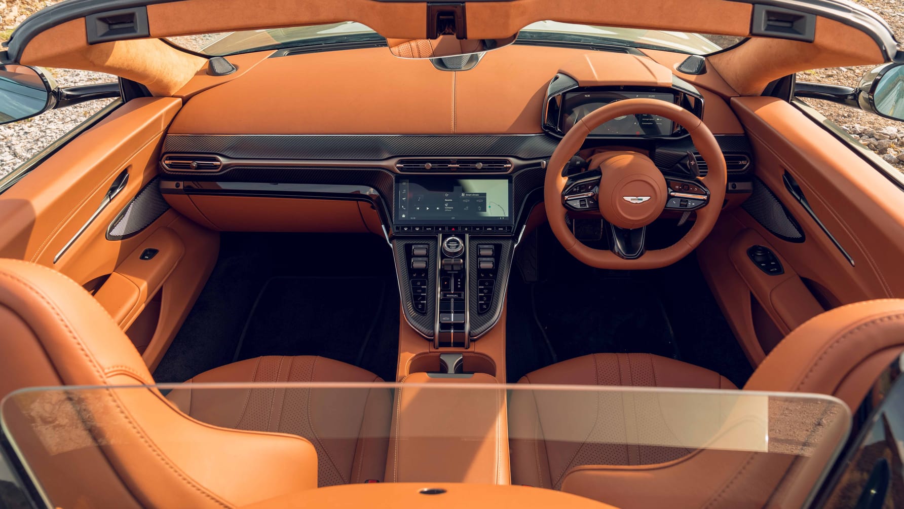 Aston Martin Vantage Roadster Interior Layout & Technology | Top Gear