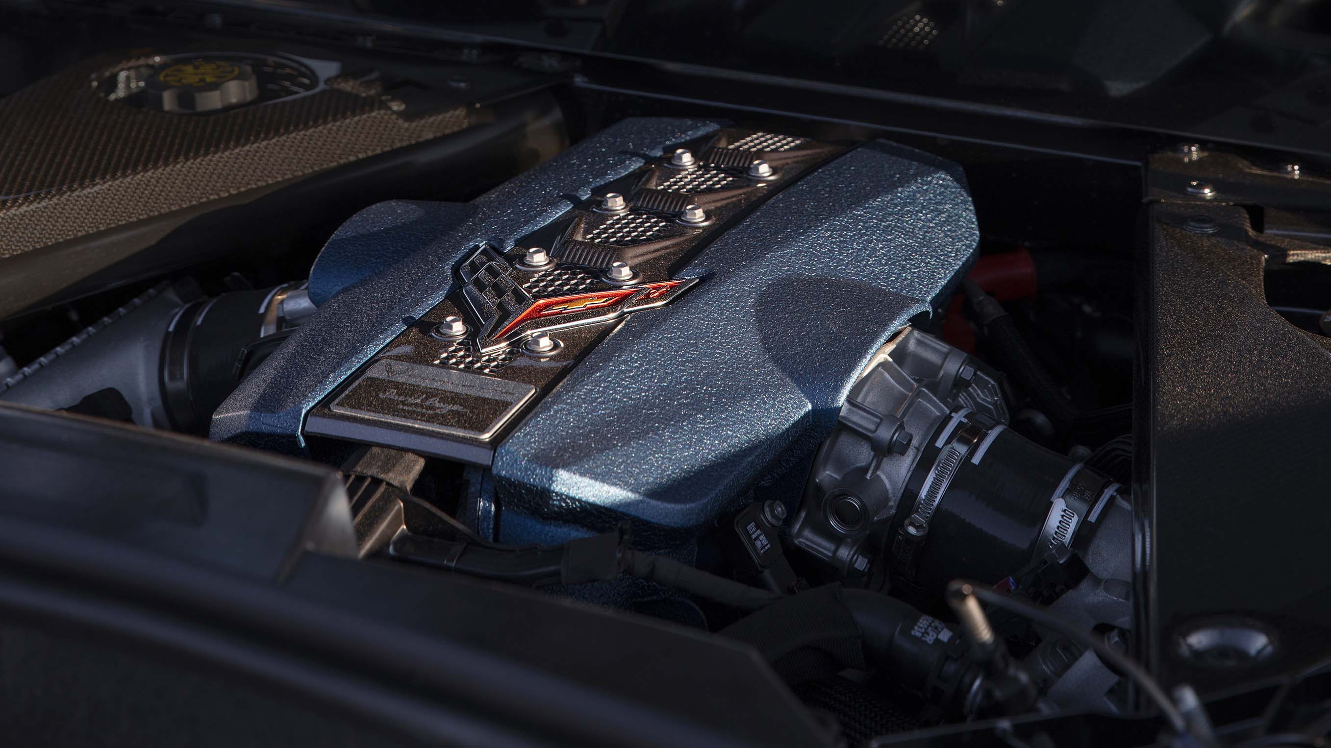 Chevrolet Corvette LT7 engine