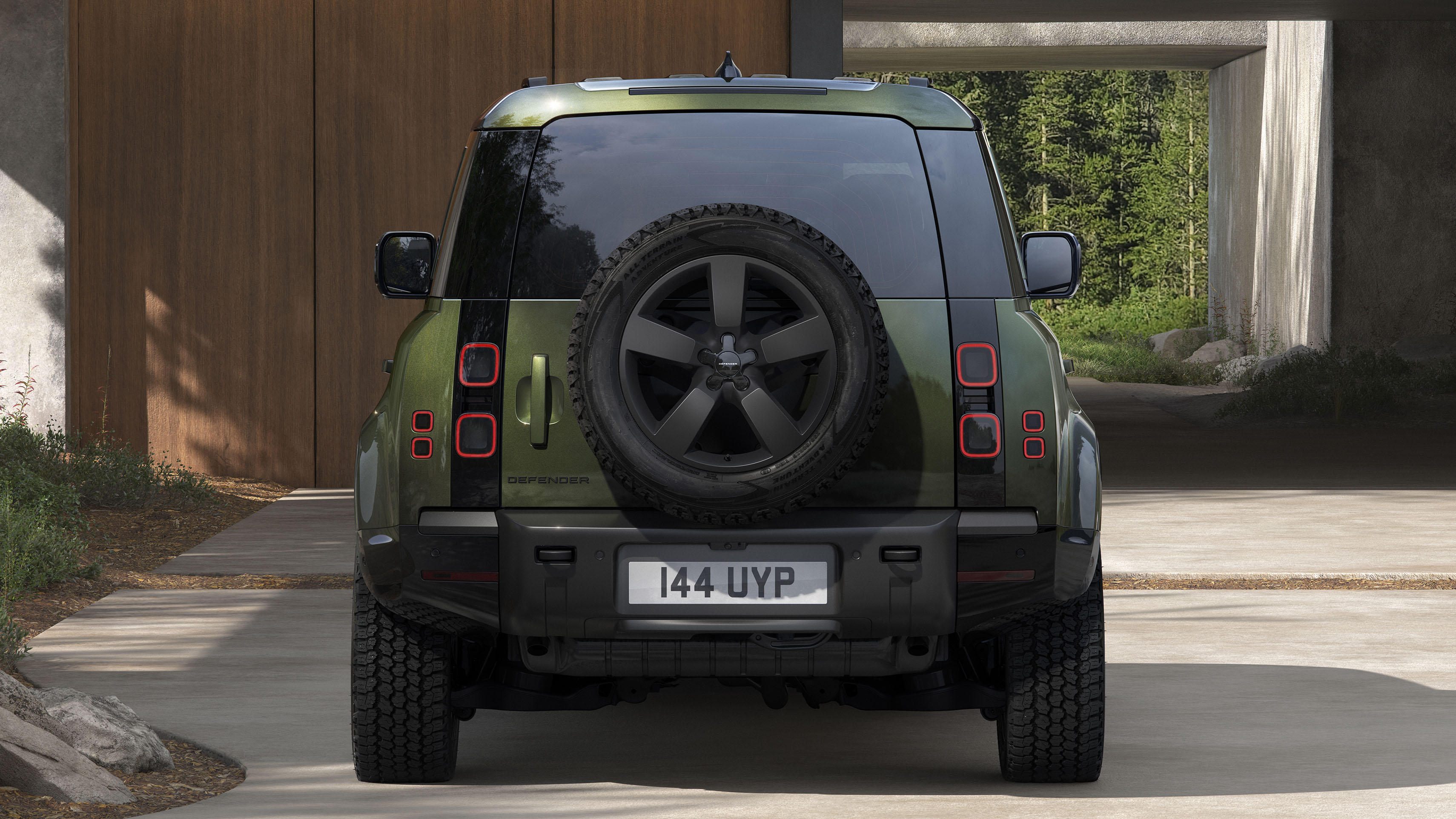 Land Rover Defender 2025