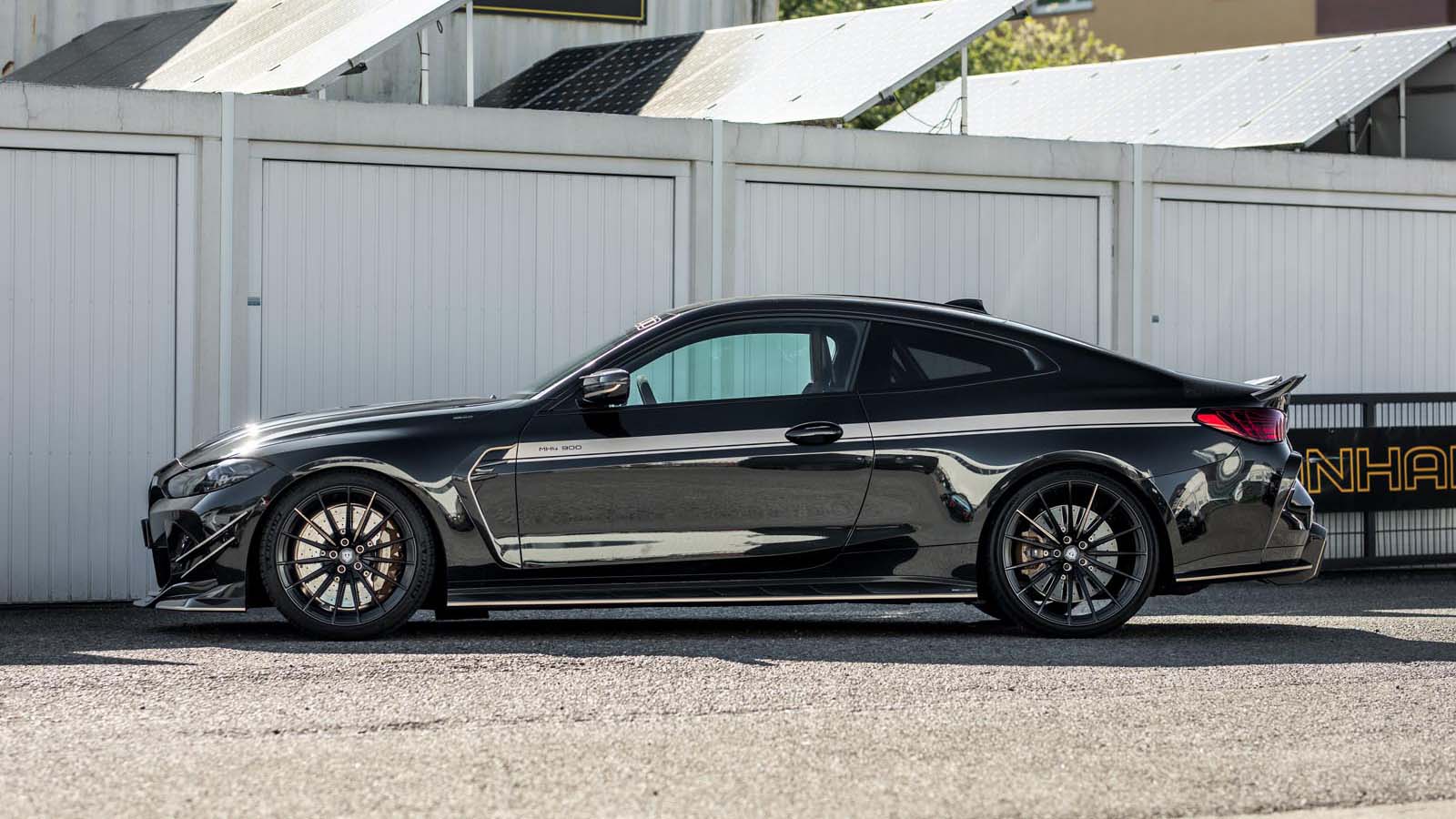 Manhart MH4 900 BMW M4 CSL G82