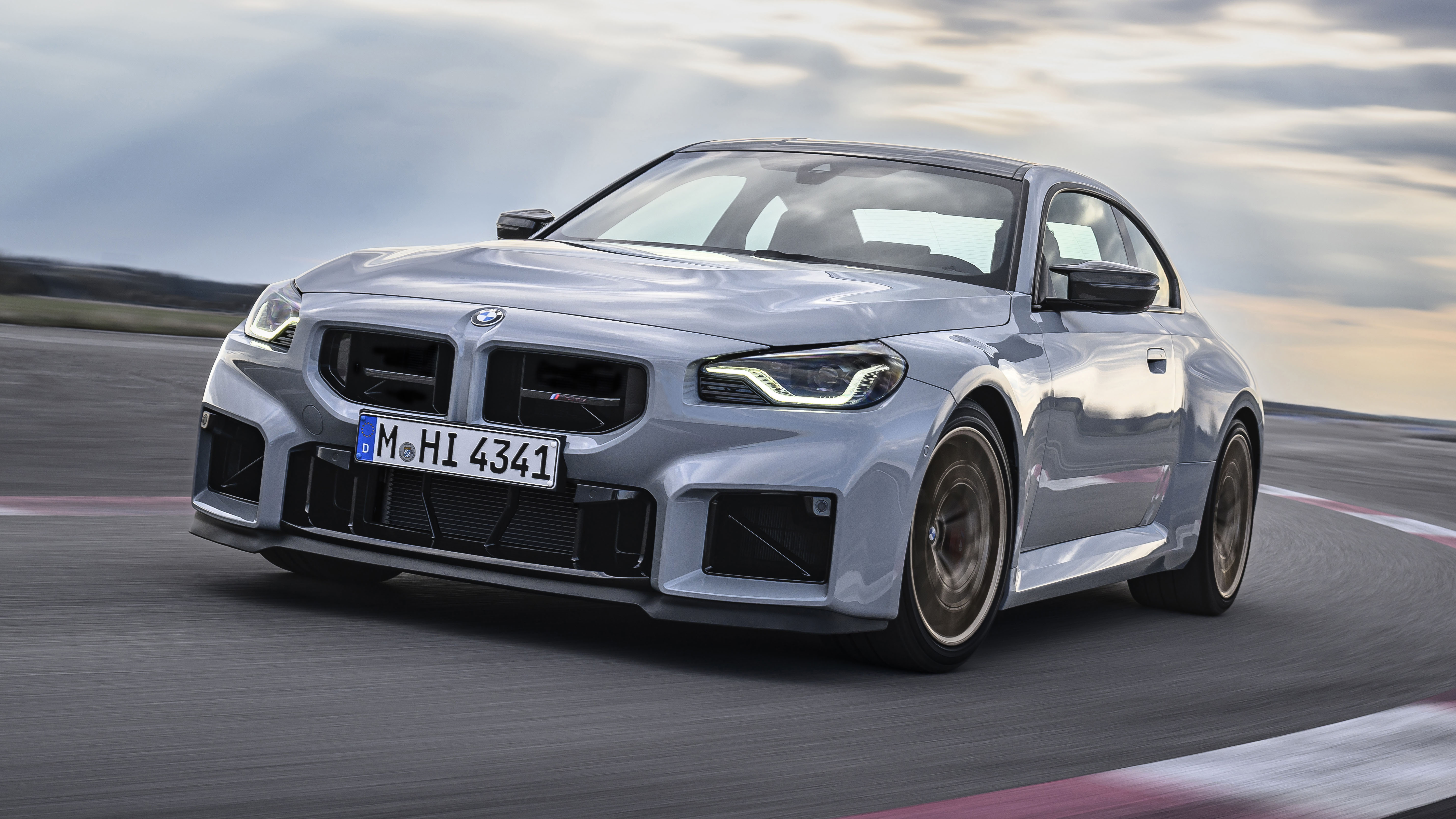 BMW M2 CS revealed 2025