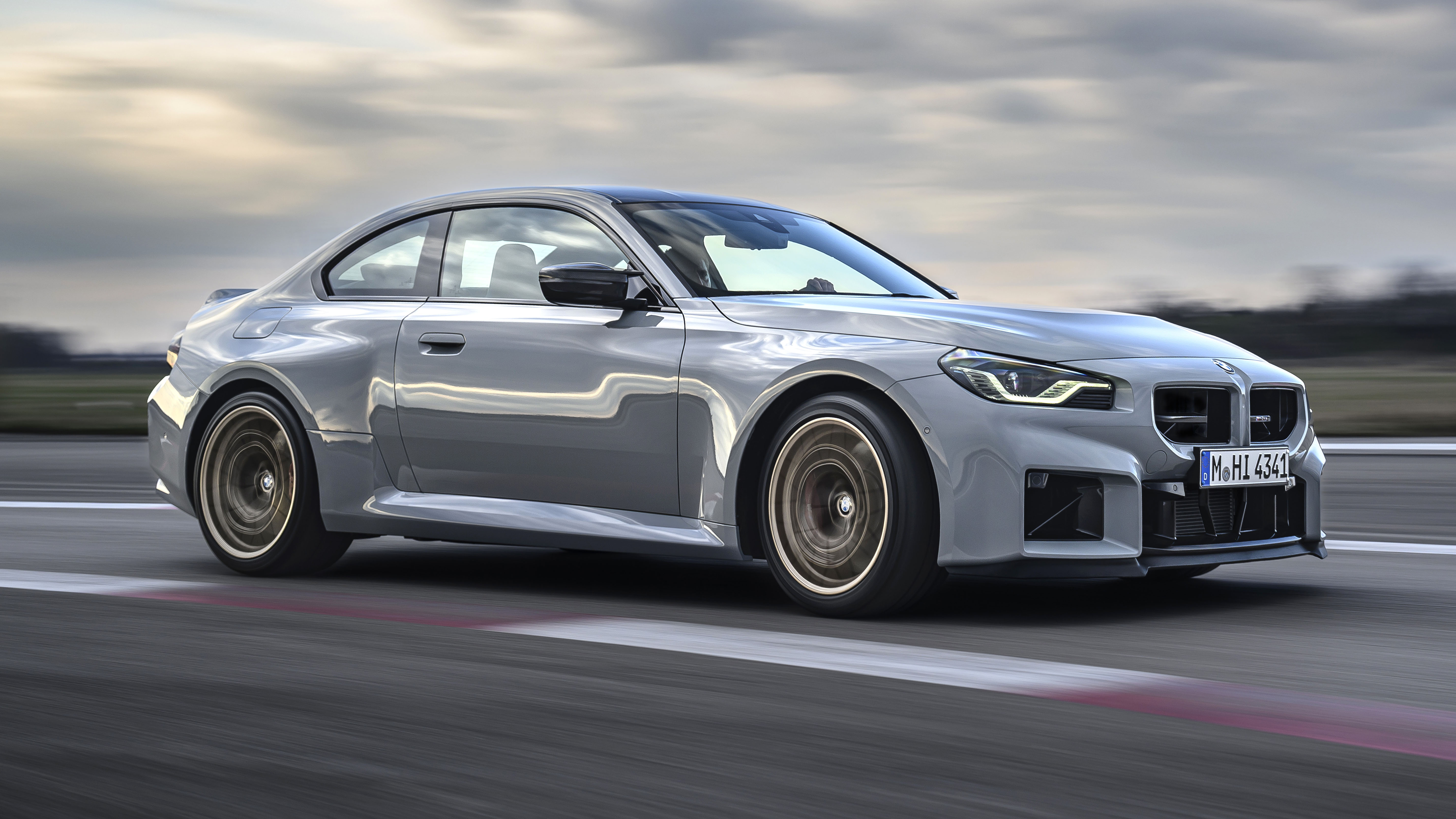 BMW M2 CS revealed 2025