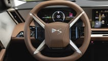 DS No 8 interior steering wheel