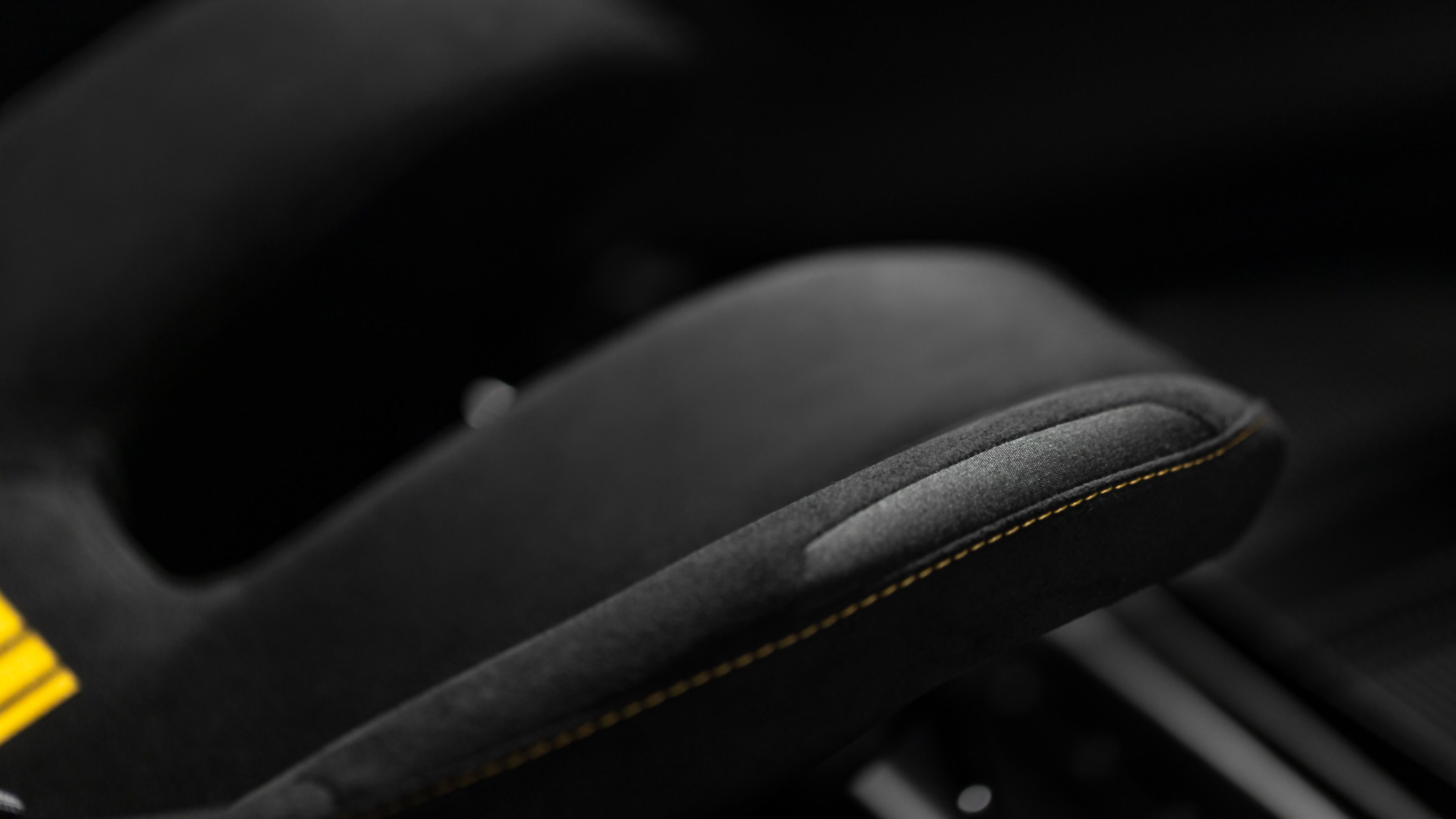 Piloti Ferrari 296 Speciale seat