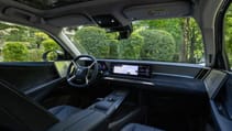 DS No 8 interior front