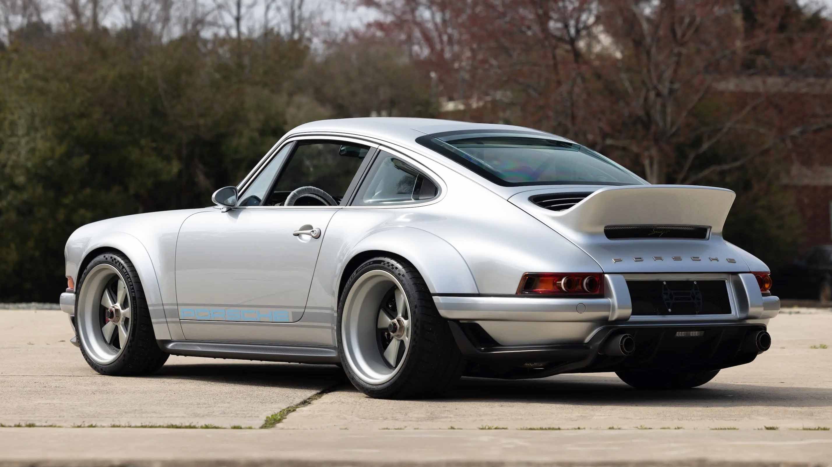 1991 Porsche 911 DLS by Singer