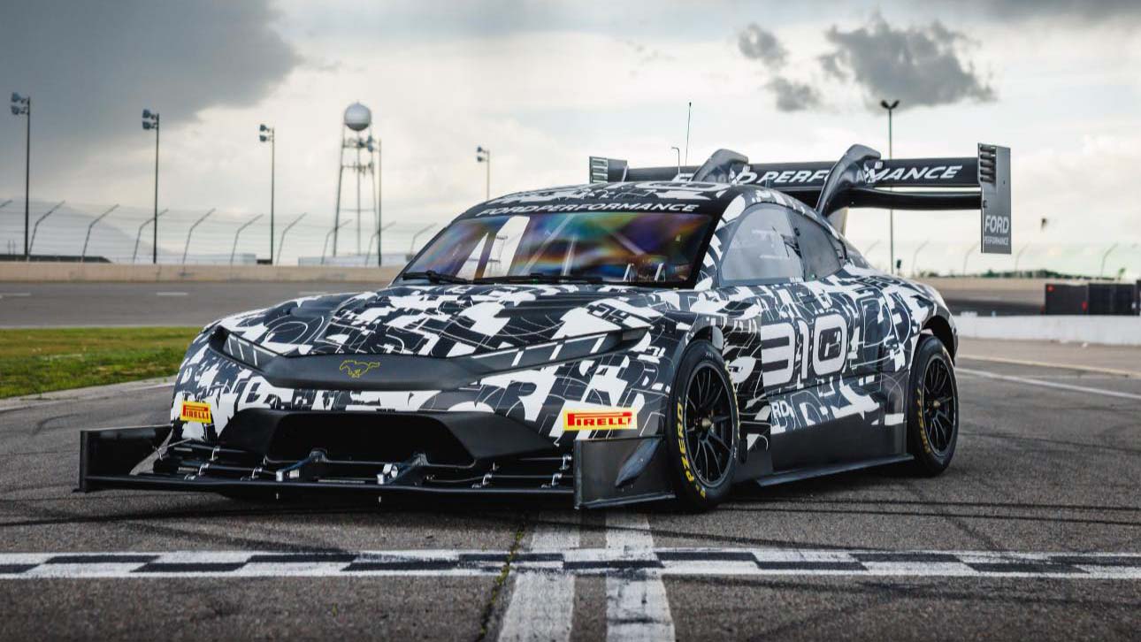 Ford Super Mustang Mach-E Pikes Peak 2025