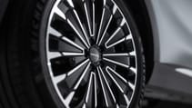 Omoda 9 alloy