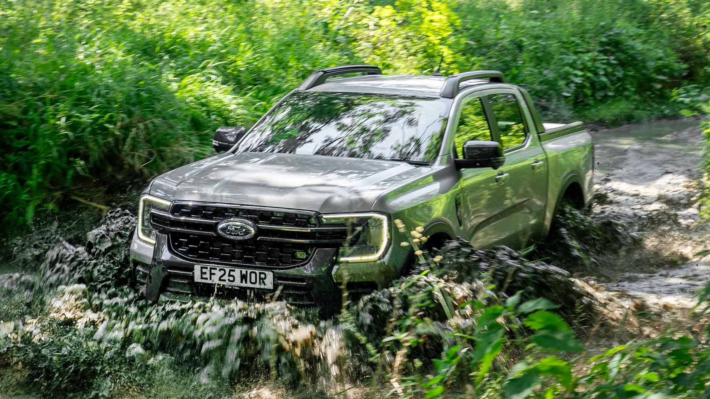 Ford Ranger exterior front three quarter off-road