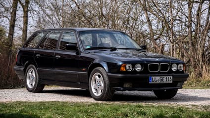 BMW 540i Touring (E34)