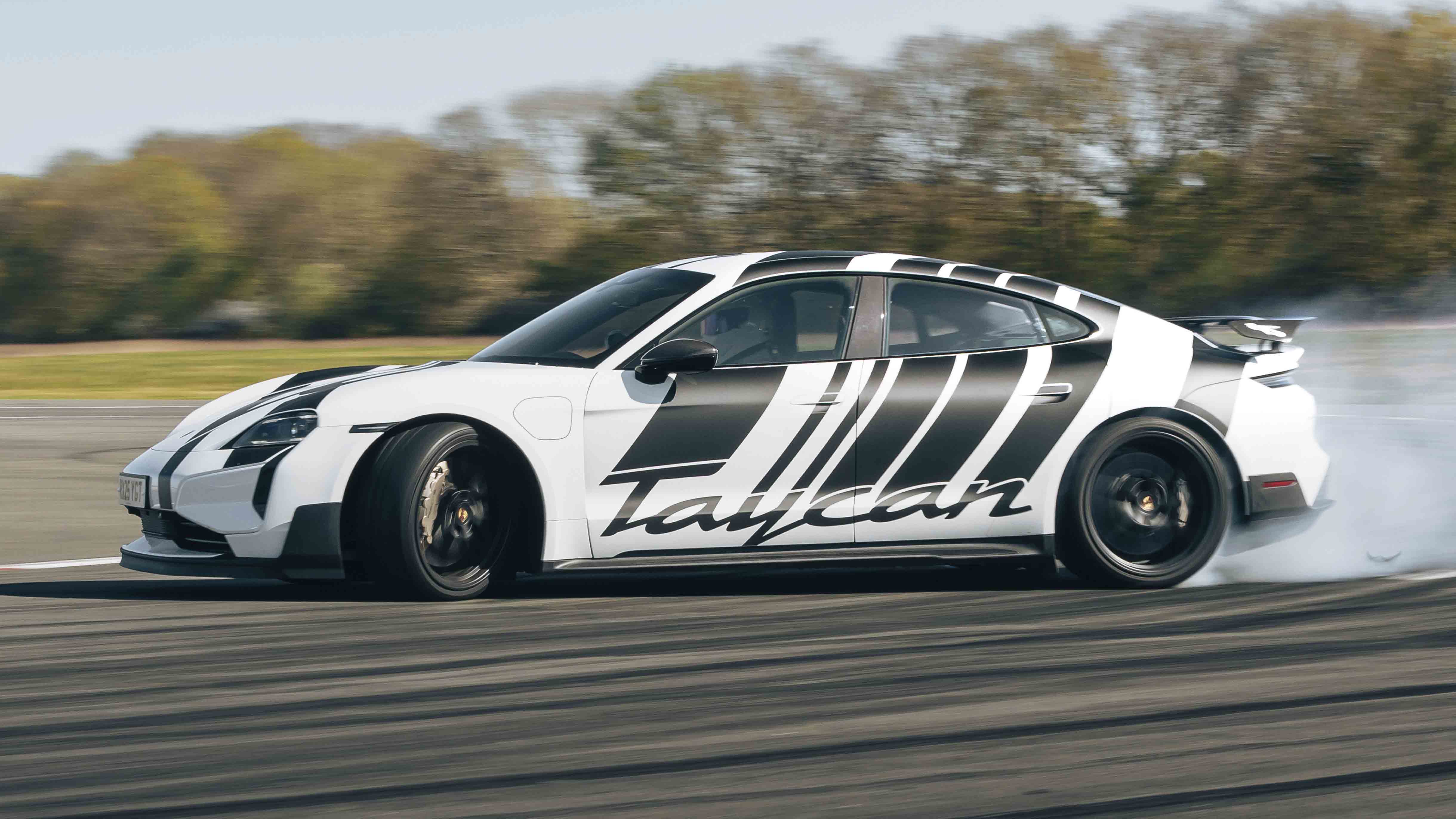 Porsche Taycan Turbo GT