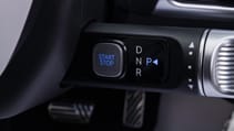 Hyundai Ioniq 9 drive selector