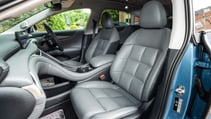 MG IM5 front seats