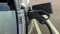 Hyundai Ioniq 9 charging