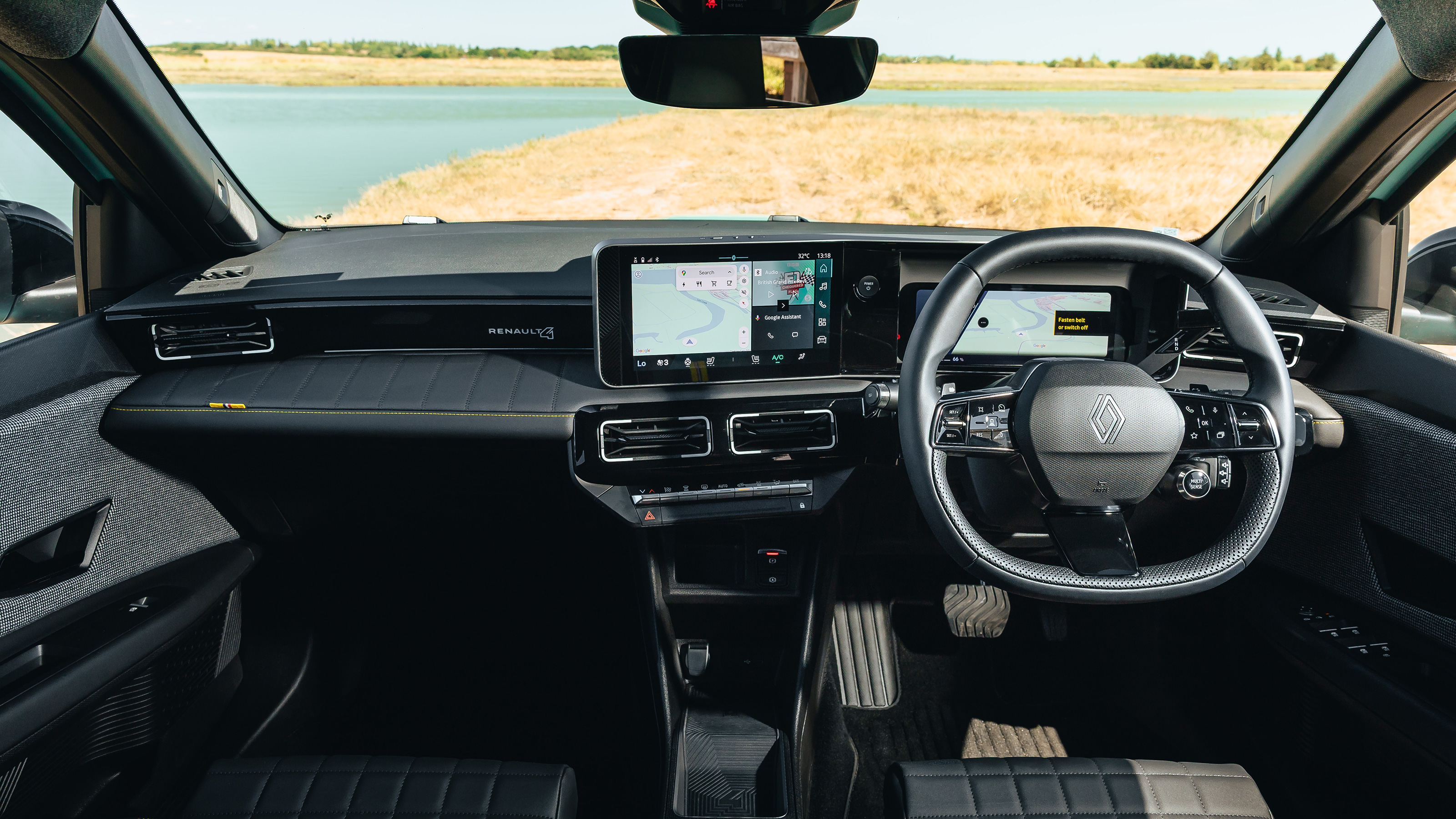 Renault 4 interior