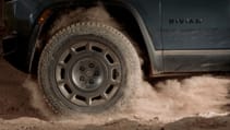 Rivian R1S R1T Top Gear review 2025
