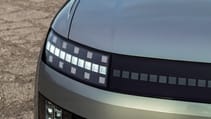 Hyundai Ioniq 9 headlight