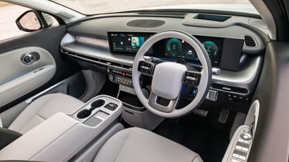 Hyundai Ioniq 9 Review 2025 | Top Gear