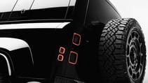 Land Rover Defender Octa Black