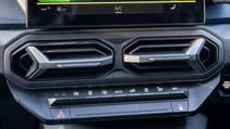 Dacia Duster Journey Hybrid