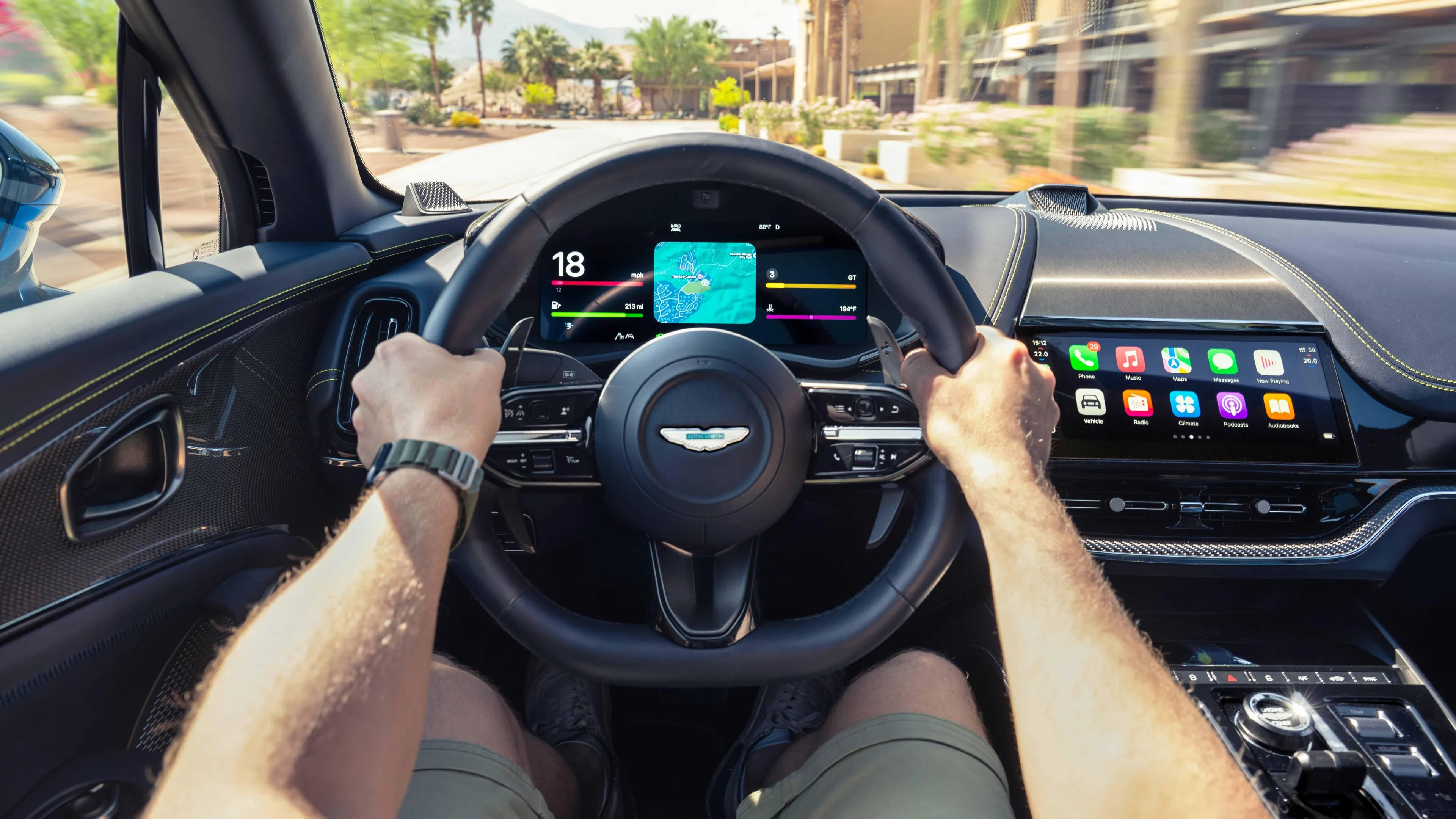 Apple CarPlay Ultra