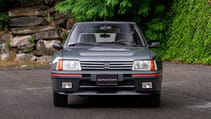 Peugeot 205 T16