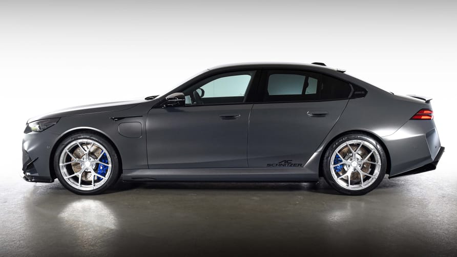 m5-sedan-by-ac-schnitzer-g90_54643497350_o.jpg