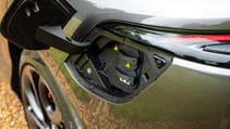 MG IM6 charging port